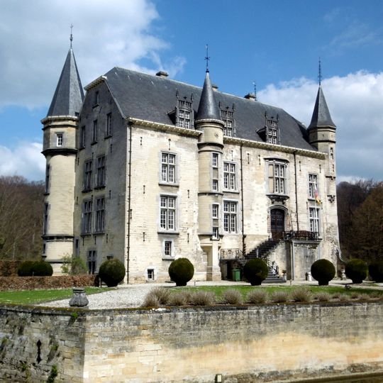 Schaloen Castle