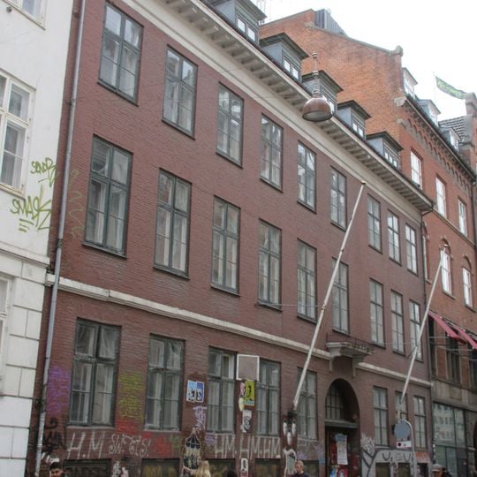 Vestergade 33
