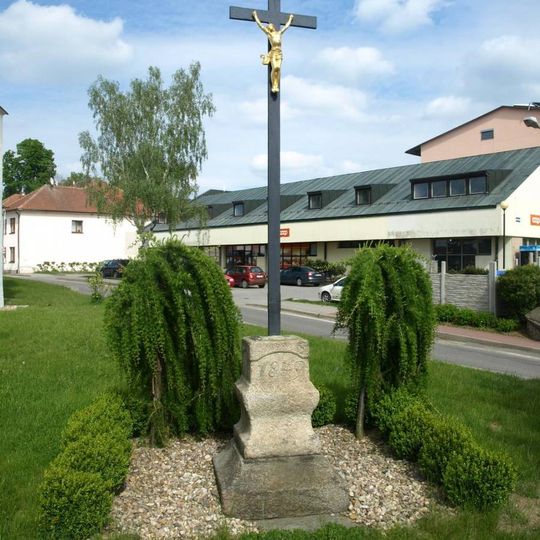 Kříž u kostela svatého Václava v Křižanově