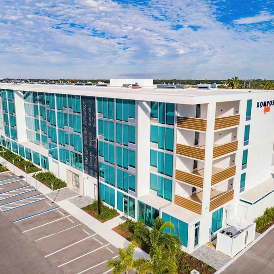 Kompose Hotel Sarasota