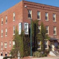 Hawthorne Glove and Novelty Company–Shrader Drug Company Building