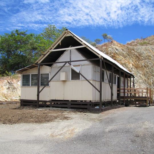 Tent House, Mount Isa