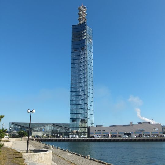 Akita Port Tower Selion