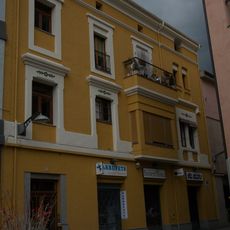 House in carrer dels Dolors, 3