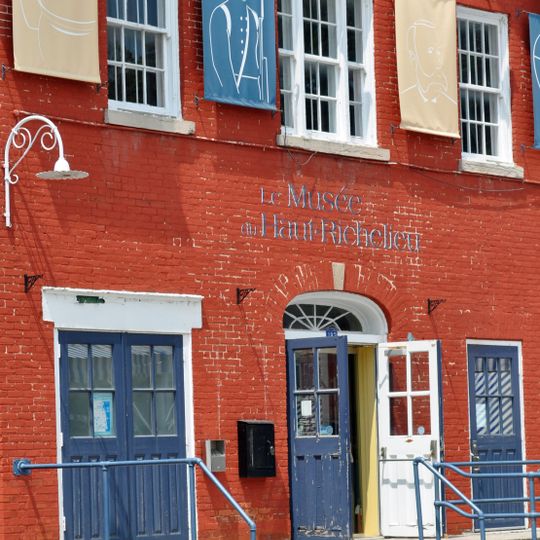 Ancien édifice du marché et de la caserne de pompiers