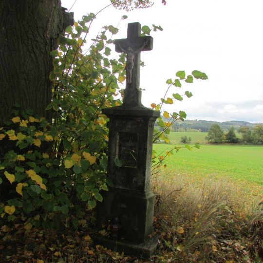 Kříž u Lipice ve směru na Pejškov