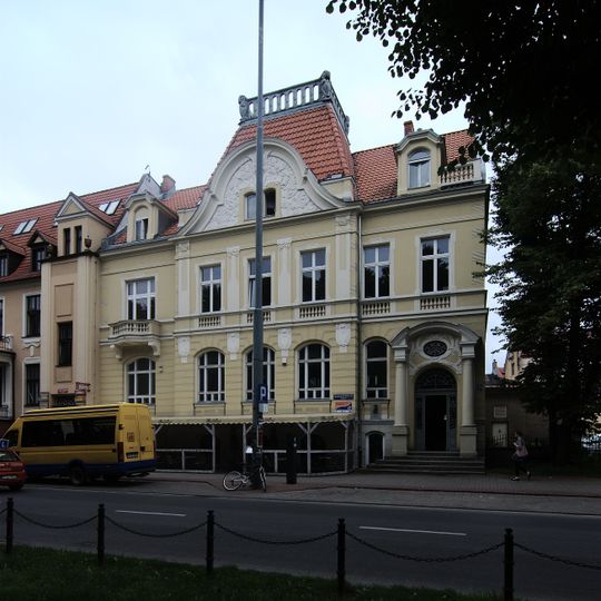 Budynek biurowy, Sienkiewicza 21 w Słupsku