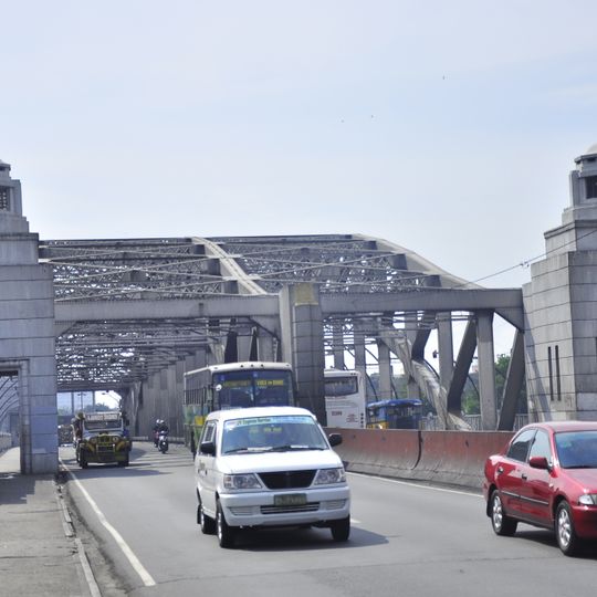 Quezon Bridge