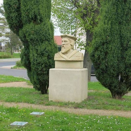 Pomník Havla Žalanského na návsi v Žalanech