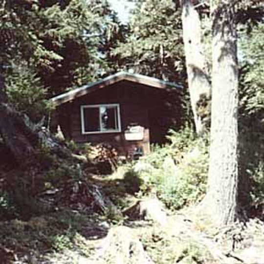 Alexander Lake Shelter Cabin