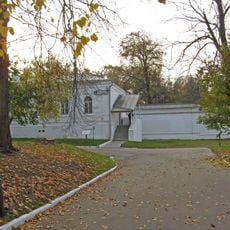 Служебные корпуса у Задних ворот — западный корпус (Измайлово)