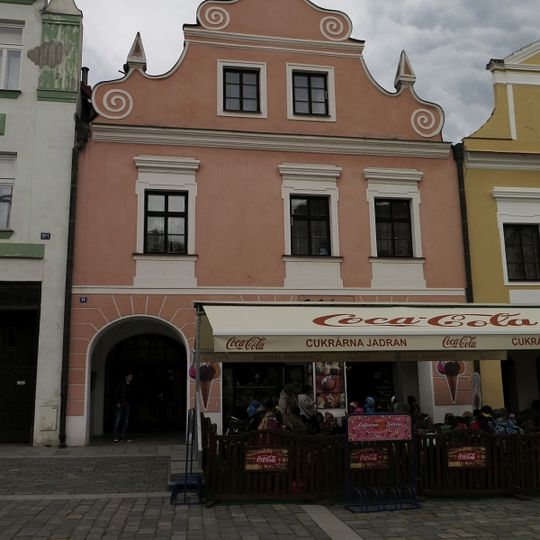 Masarykovo náměstí čp. 93, 181