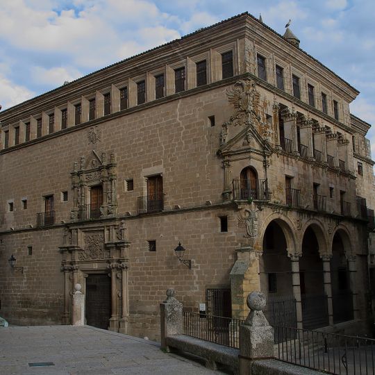 Palacio de los duques de San Carlos