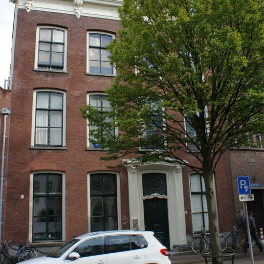 Hooigracht 27, Leiden