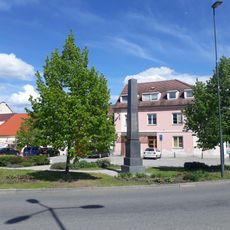 Pomník padlým v Lomnici nad Lužnicí