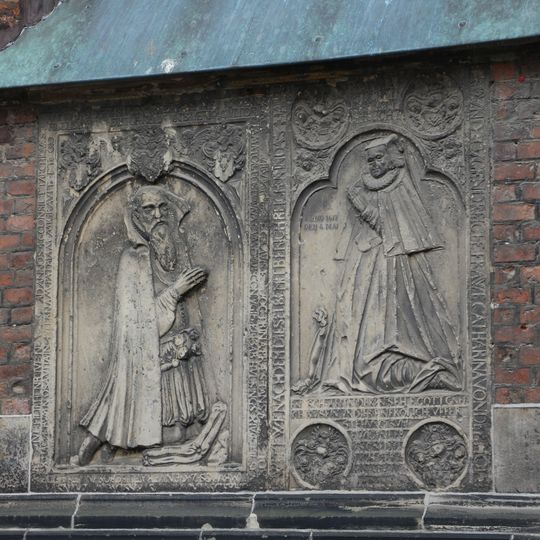 Grabplatte der Katharina von der Hoya