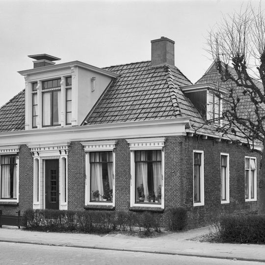 Heechein 64a, Akkrum