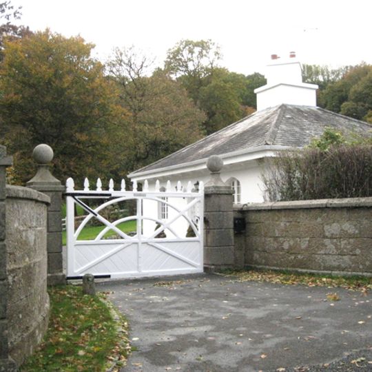 Walls, Gates And Gate Piers Immediately East Of North Lodge