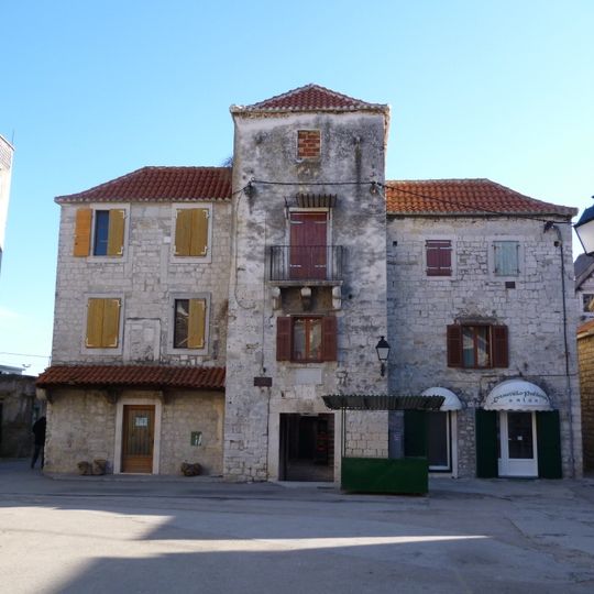 Castello di Coriolano Cippico