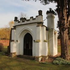 Mausoleum and Gothic ruin at The Priory