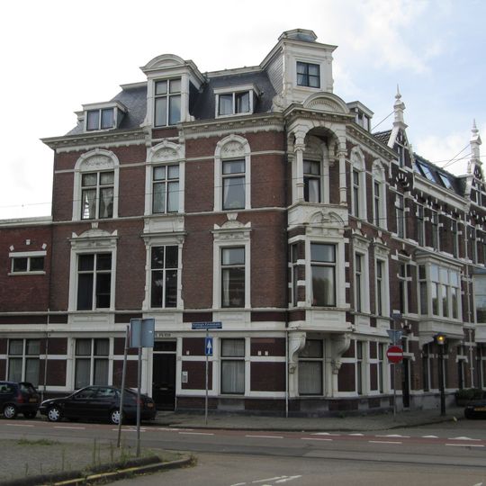 Koningin Emmakade 170, The Hague