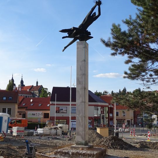 Věda a technika ve službách pokroku a míru