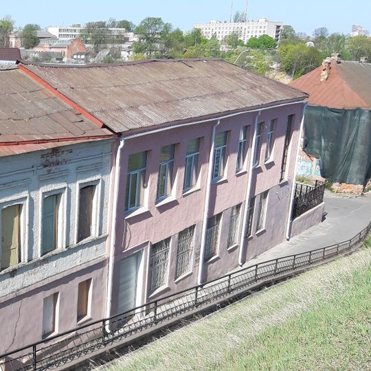 Lazarenki Street 11, Mahilioŭ