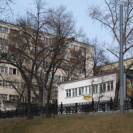 Клуб-столовая