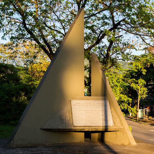 Marco da Inauguração da Auto Estrada Lagoa Barra