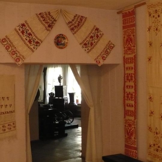 Myrhorodsʹkyĭ krai͡eznavchyĭ muzeĭ