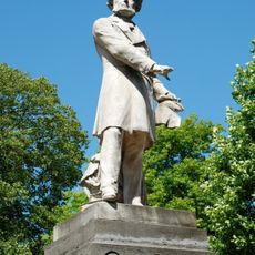 Statue of Alexandre Gendebien