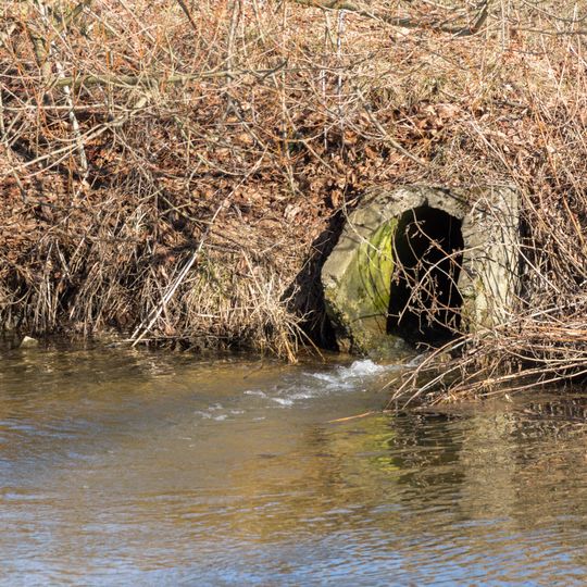 Bacheinleitung bei der Schleuse 26