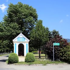 Nischen-/Kapellenbildstock, Figur Oberreiter Muttergottes mit Kind