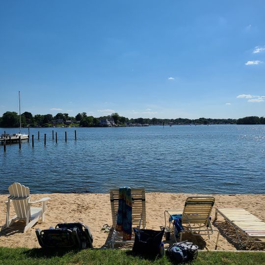 Wilson Point Mens' Club; Stansbury Beach Club