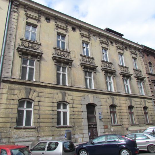 Kamienica z oficyną