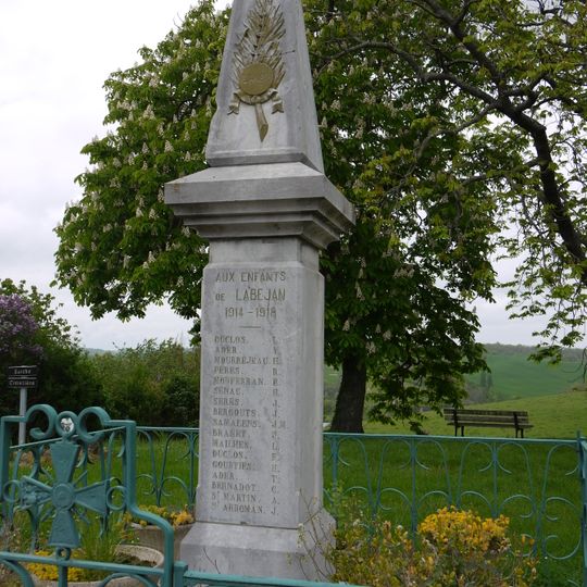 Labéjan war memorial