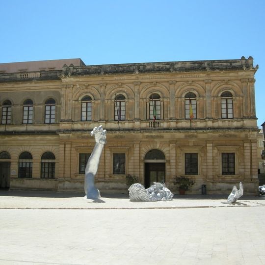 Palazzo della Sovrintendenza ai Beni Culturali della Provincia di Siracusa