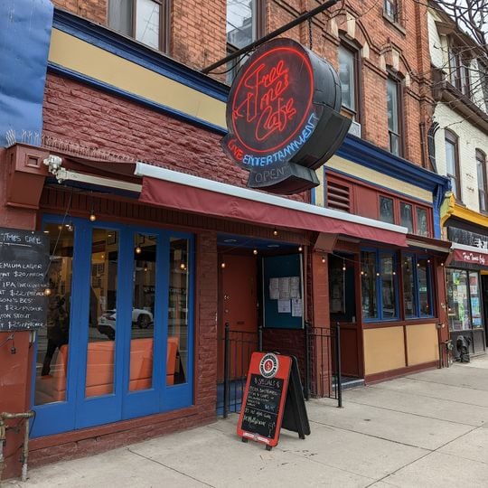 Free Times Cafe