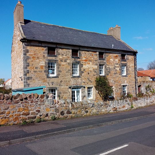 Aberlady, 1 The Gardens