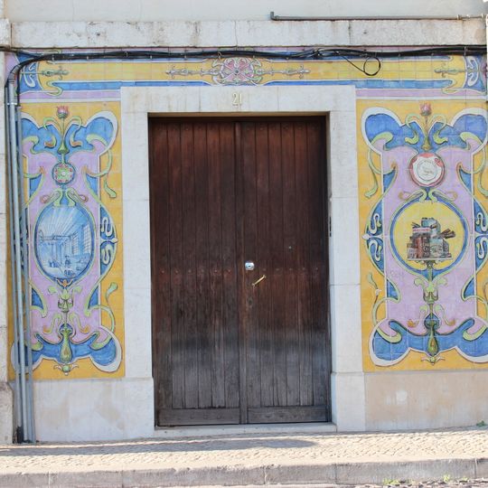 Edifício no Largo Corpo Santo, n. 19 - 22