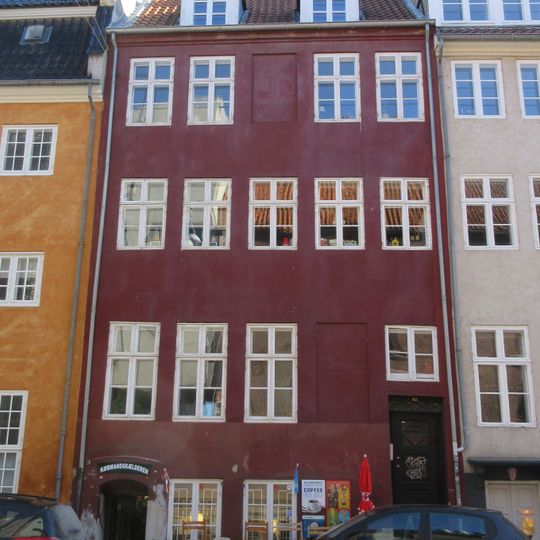 Strandgade 42