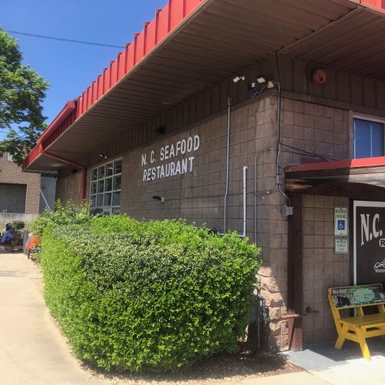 N.C. Seafood Restaurant at the Farmers Market
