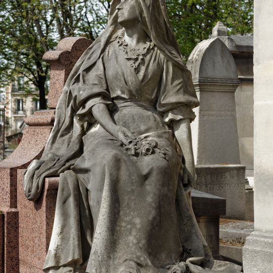 Grave of Patikarus and Daignas