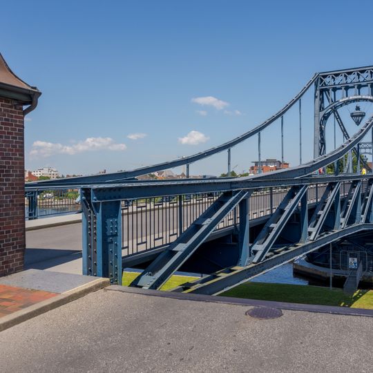 Kaiser-Wilhelm-Brücke