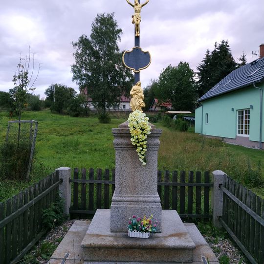 Kříž u domu 431 v Dolním Podluží