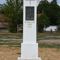 World War II memorial in Práče