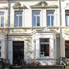 Wohnhaus Fesenfeld 90