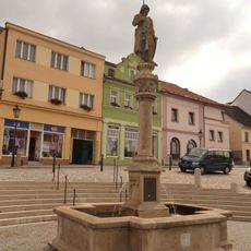 Fountain with the Roland statue