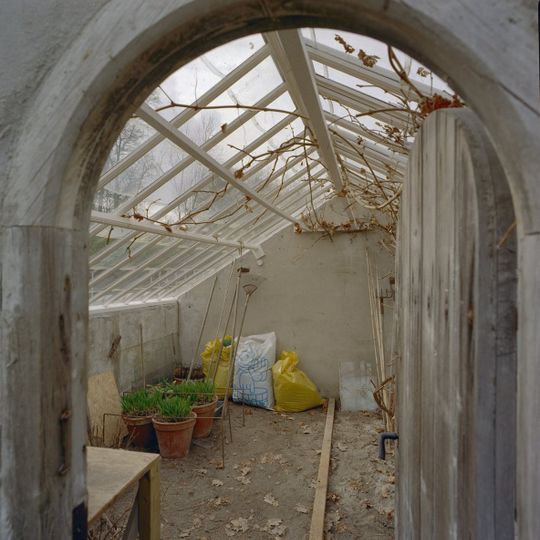 Middenhoek: Druivenkas