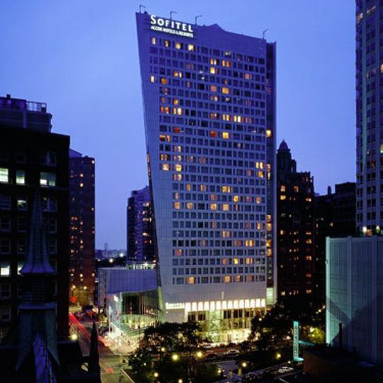 Sofitel Chicago Water Tower